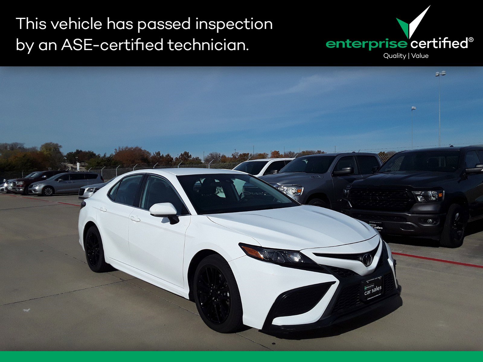 Used 2021 Toyota Camry SE Auto