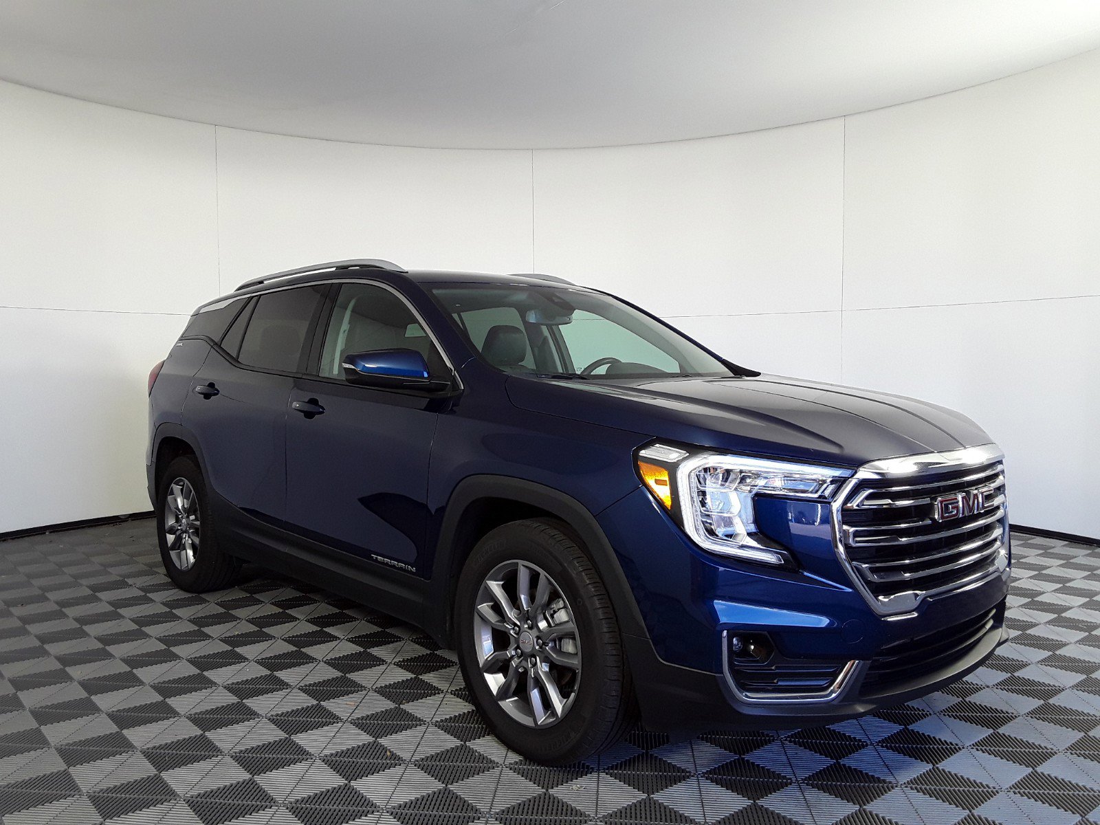 2023 GMC Terrain SLT FWD 4dr