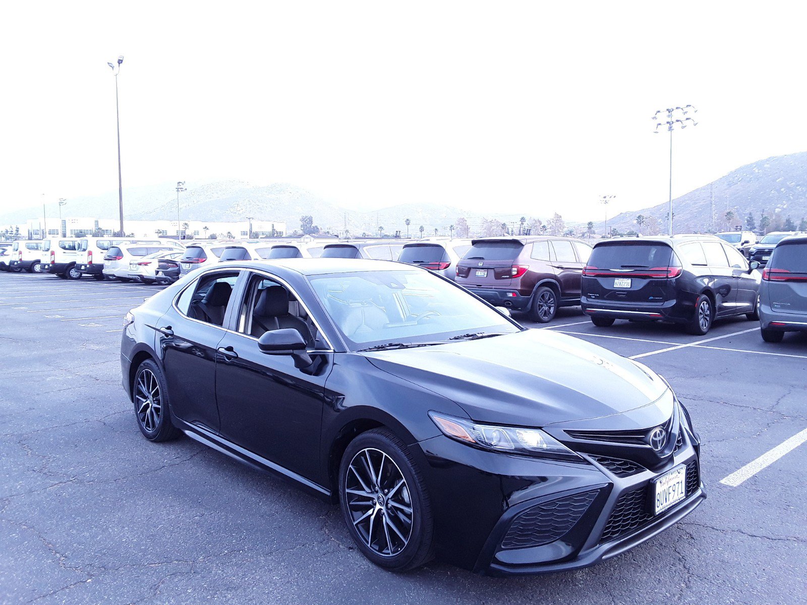 Used 2021 Toyota Camry SE Auto