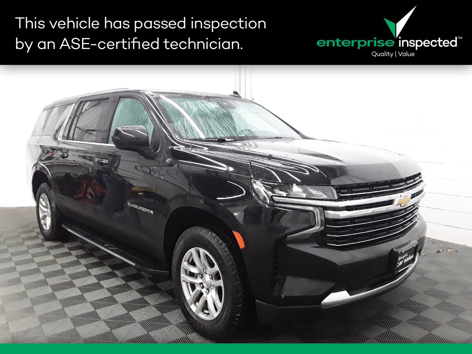 2023 Chevrolet Suburban 4WD 4dr LT