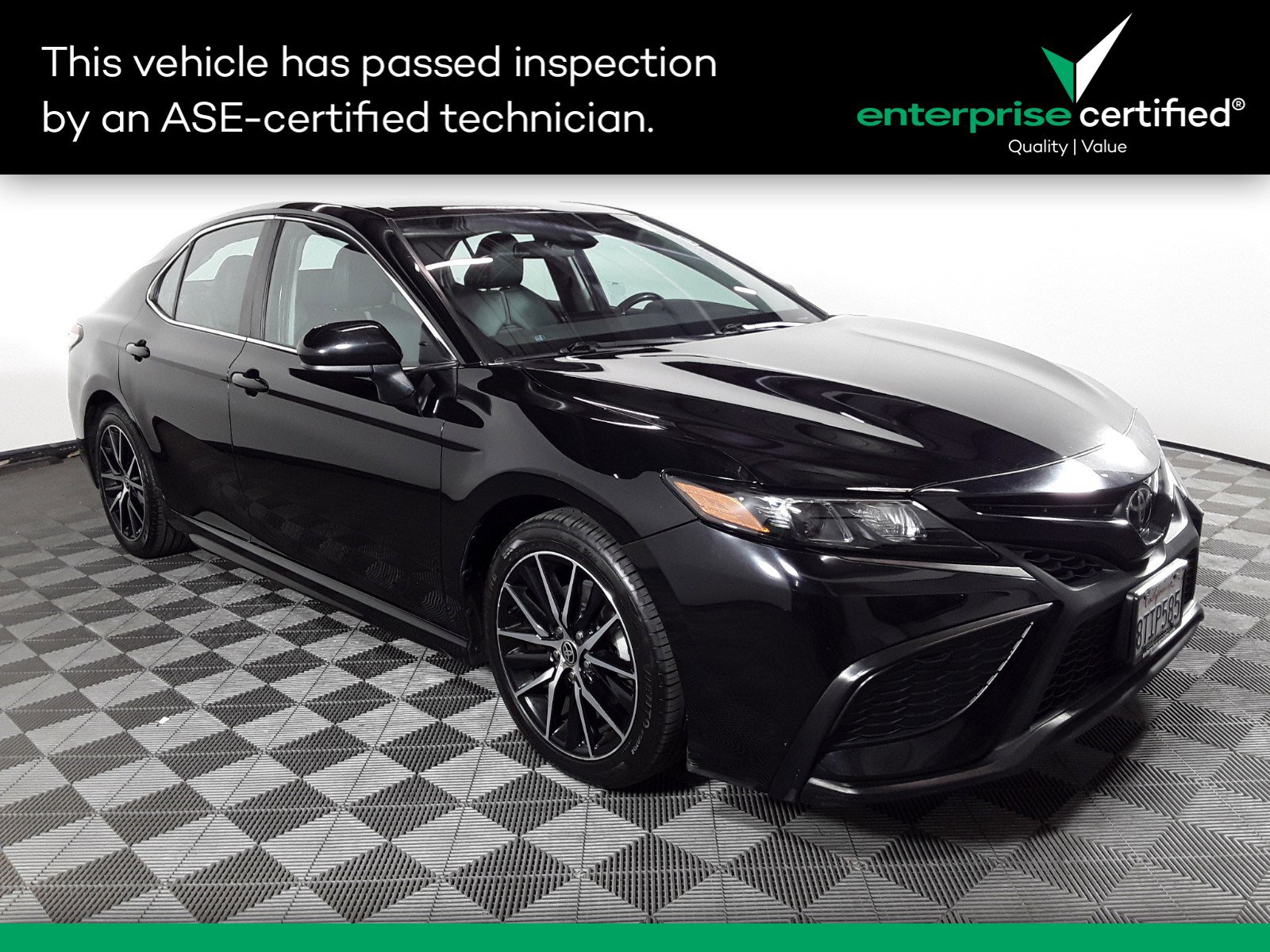 Used 2021 Toyota Camry SE Auto