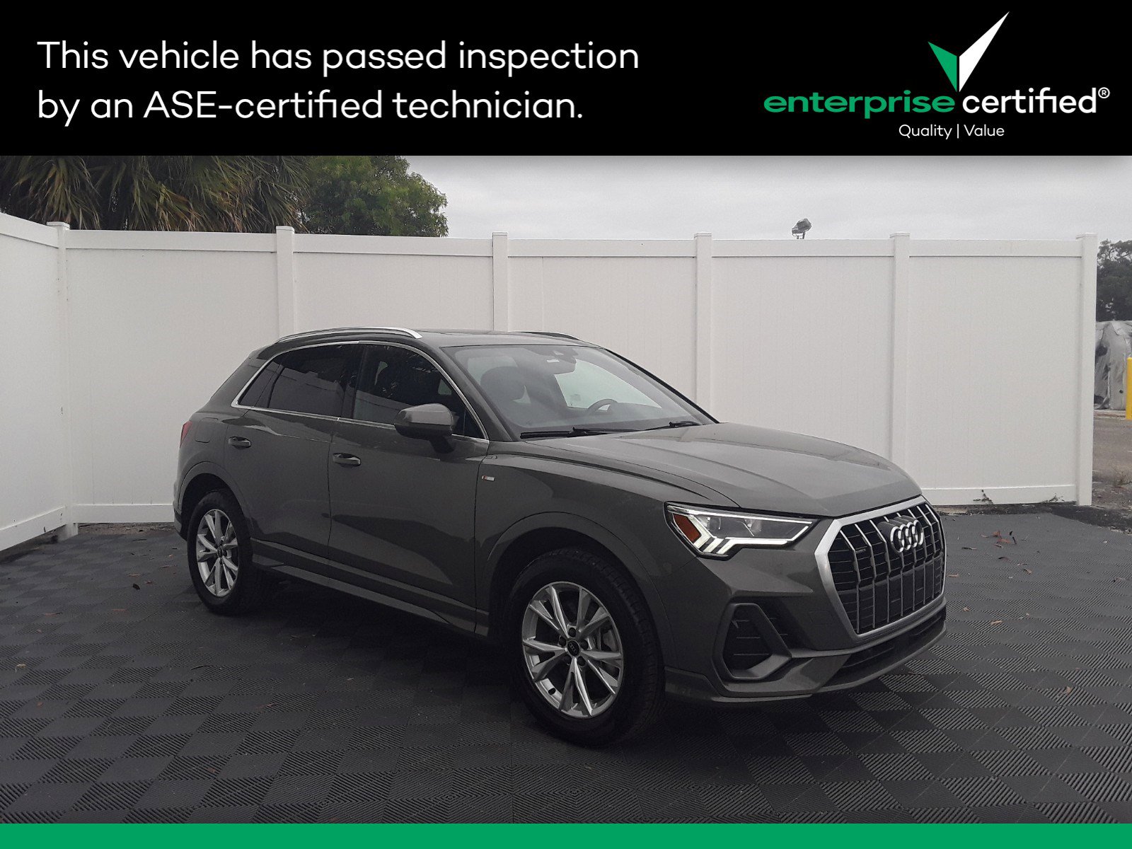 Used 2023 Audi Q3 S line Premium 45 TFSI quattro