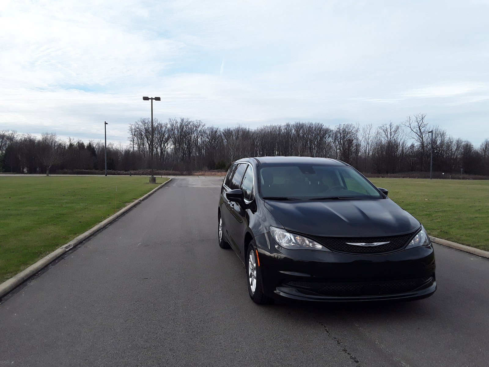 2023 Chrysler Voyager LX FWD