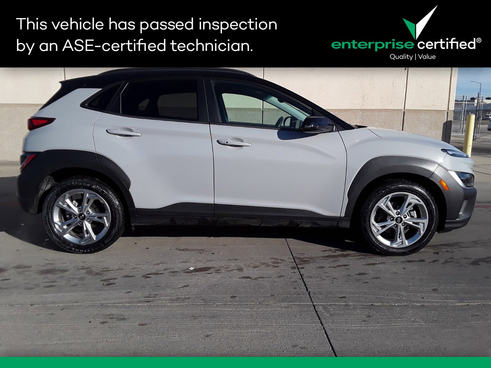 Used 2023 Hyundai Kona SEL Auto FWD