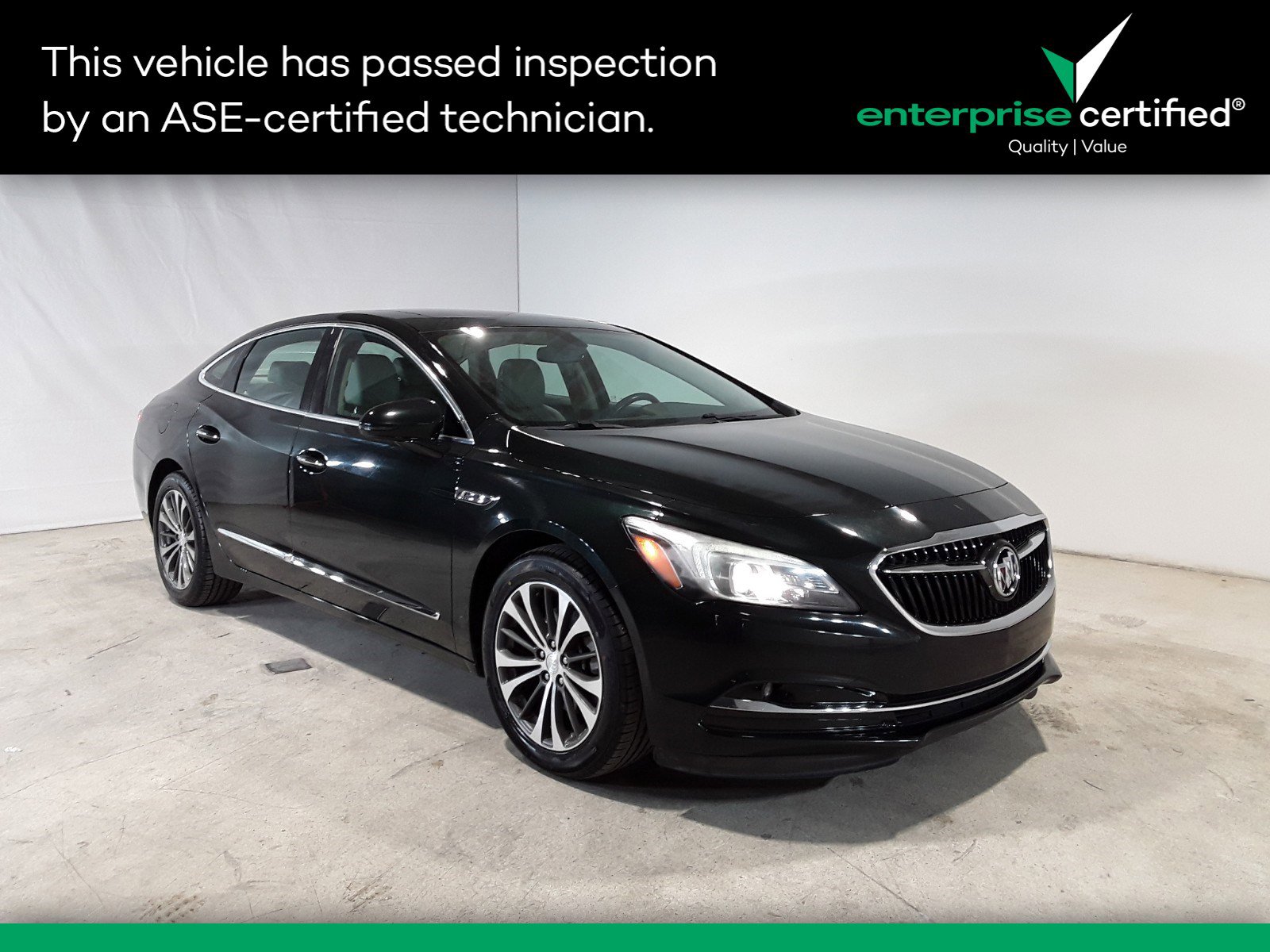 Used 2017 Buick LaCrosse 4dr Sdn Essence FWD