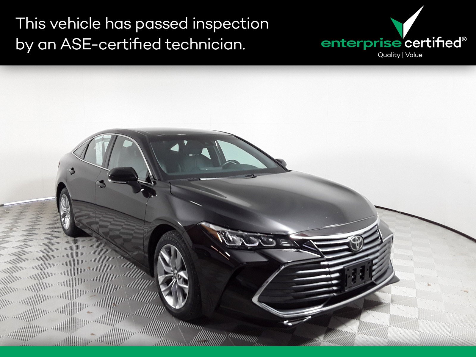 Used 2022 Toyota Avalon XLE FWD