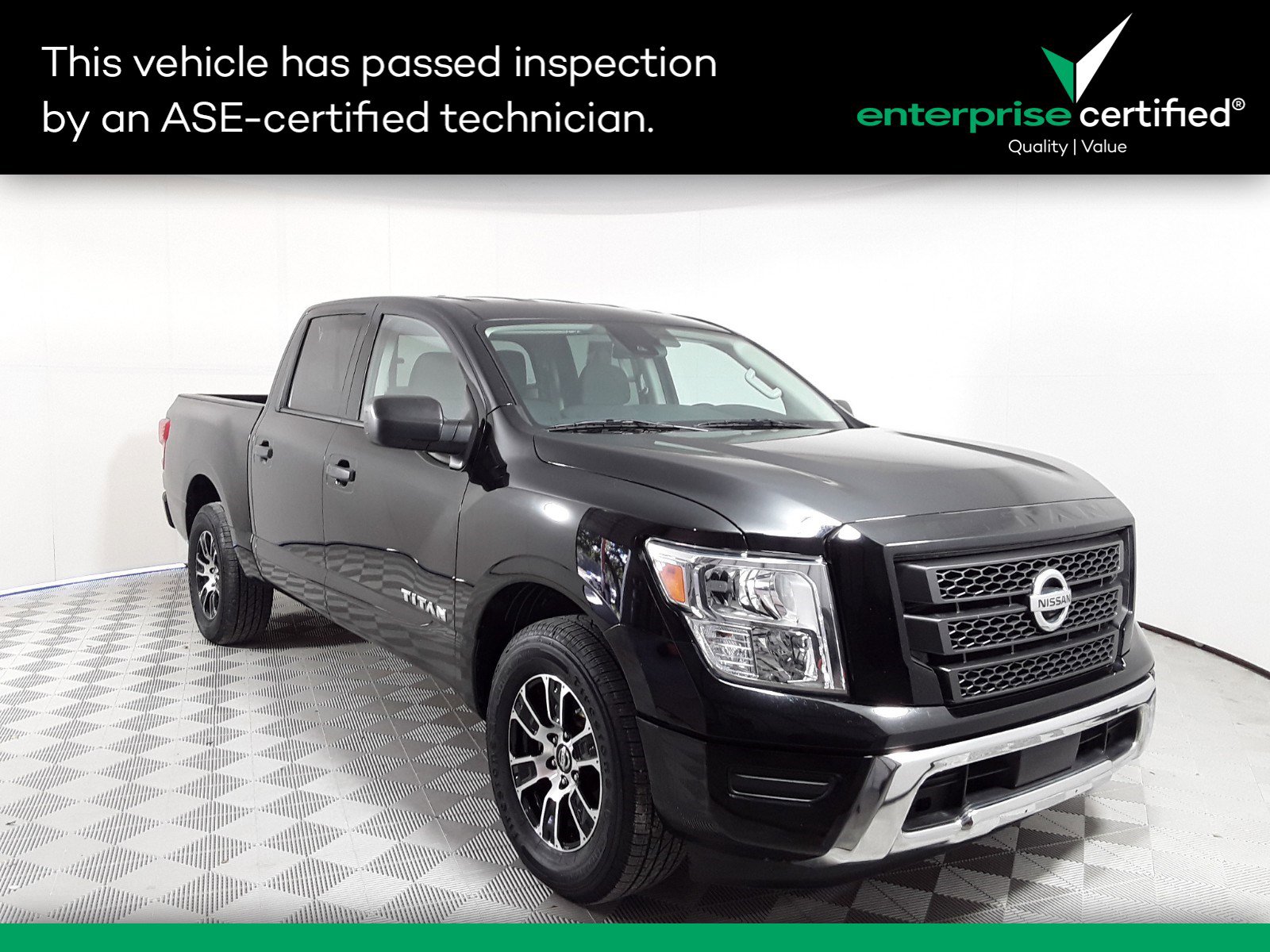 Used 2022 Nissan Titan 4x2 Crew Cab SV