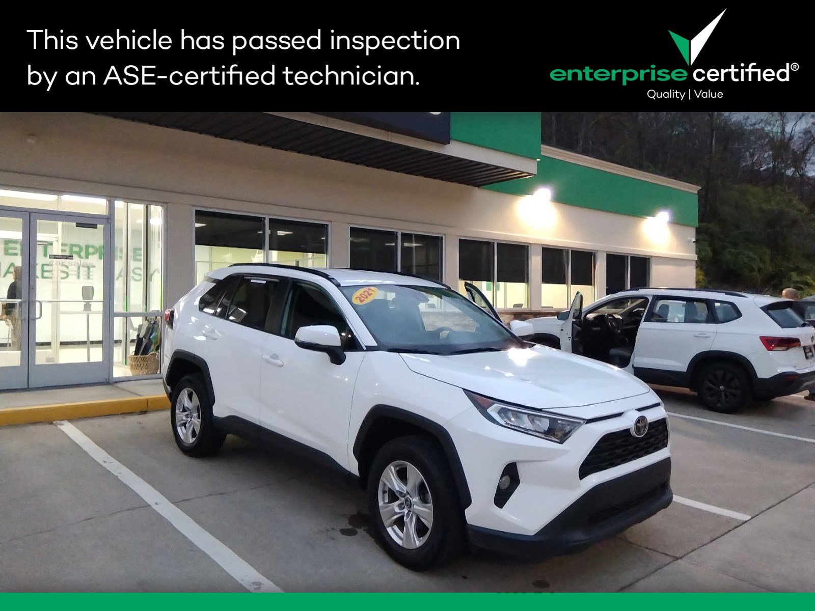 Used 2021 Toyota RAV4 XLE AWD