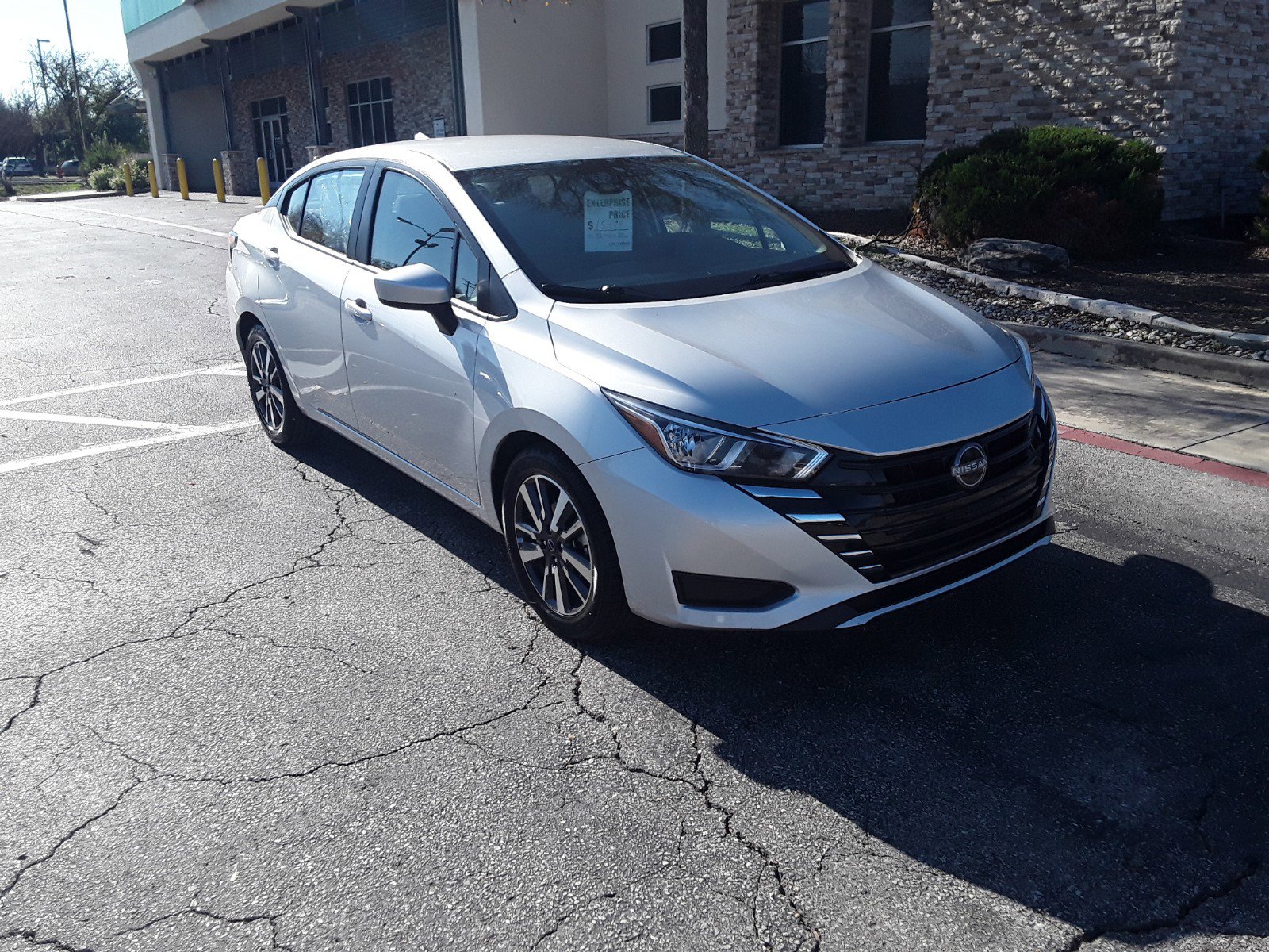 Used 2023 Nissan Versa SV CVT