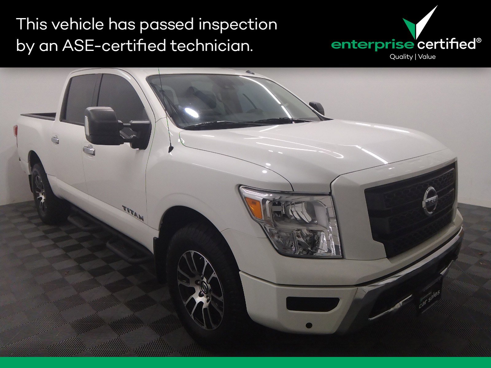 Used 2021 Nissan Titan 4x4 Crew Cab SV