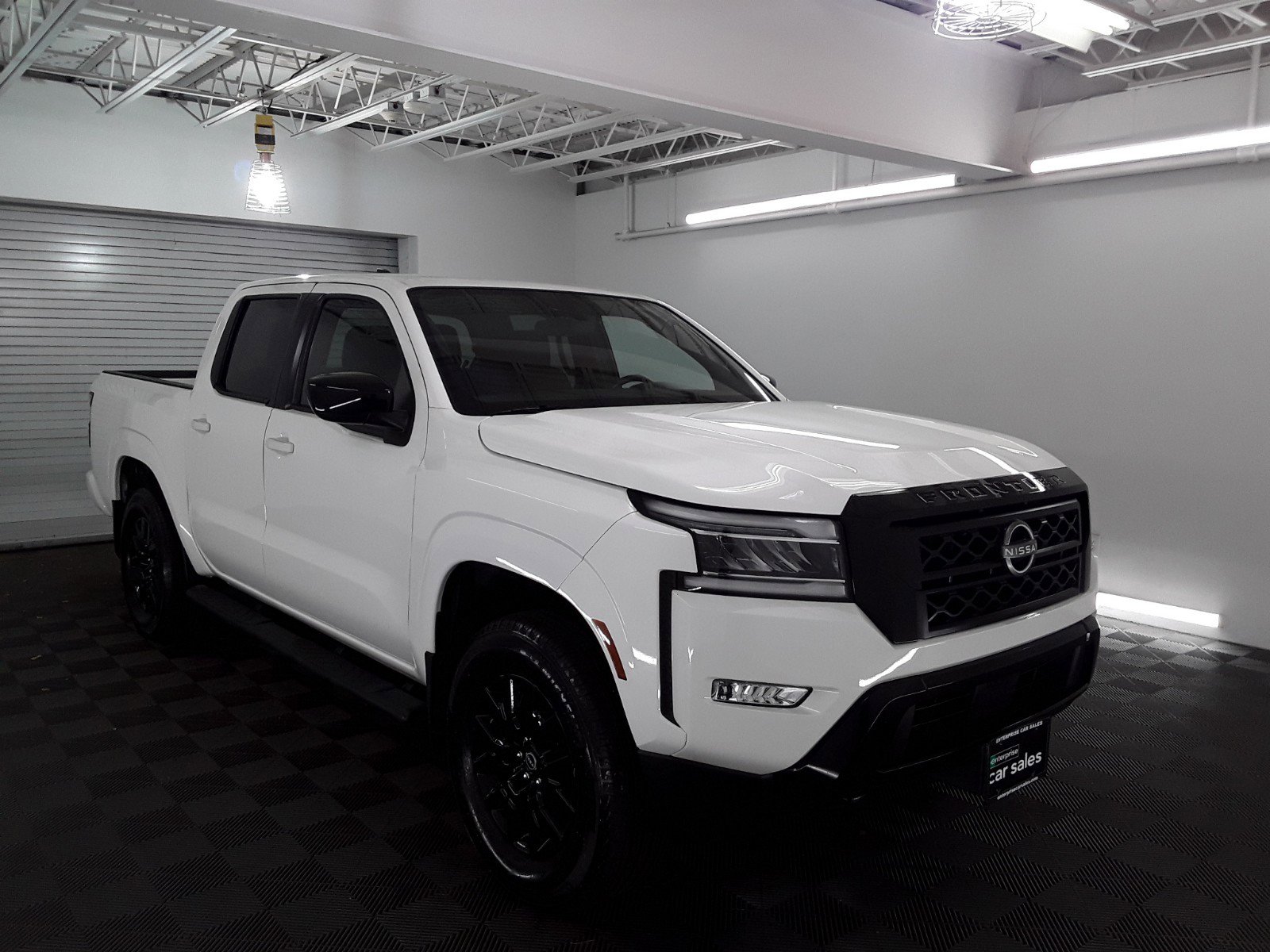 Used 2023 Nissan Frontier Crew Cab 4x4 SV Auto