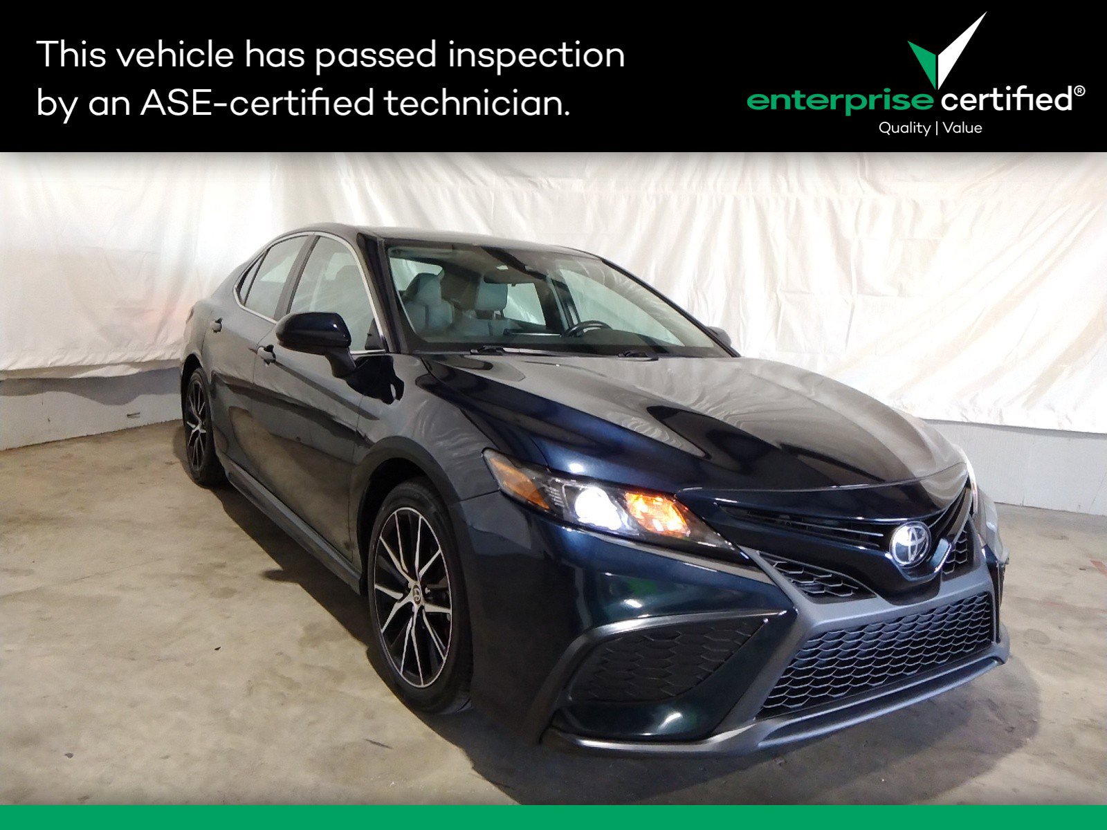 Used 2021 Toyota Camry SE Auto