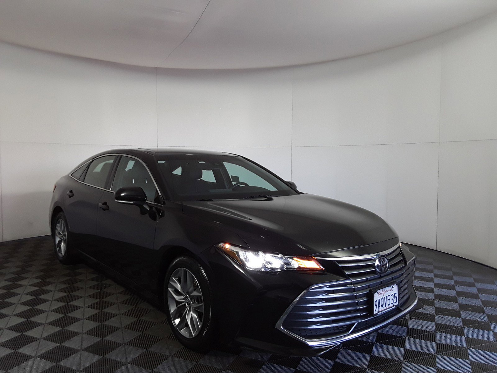 2022 Toyota Avalon XLE FWD