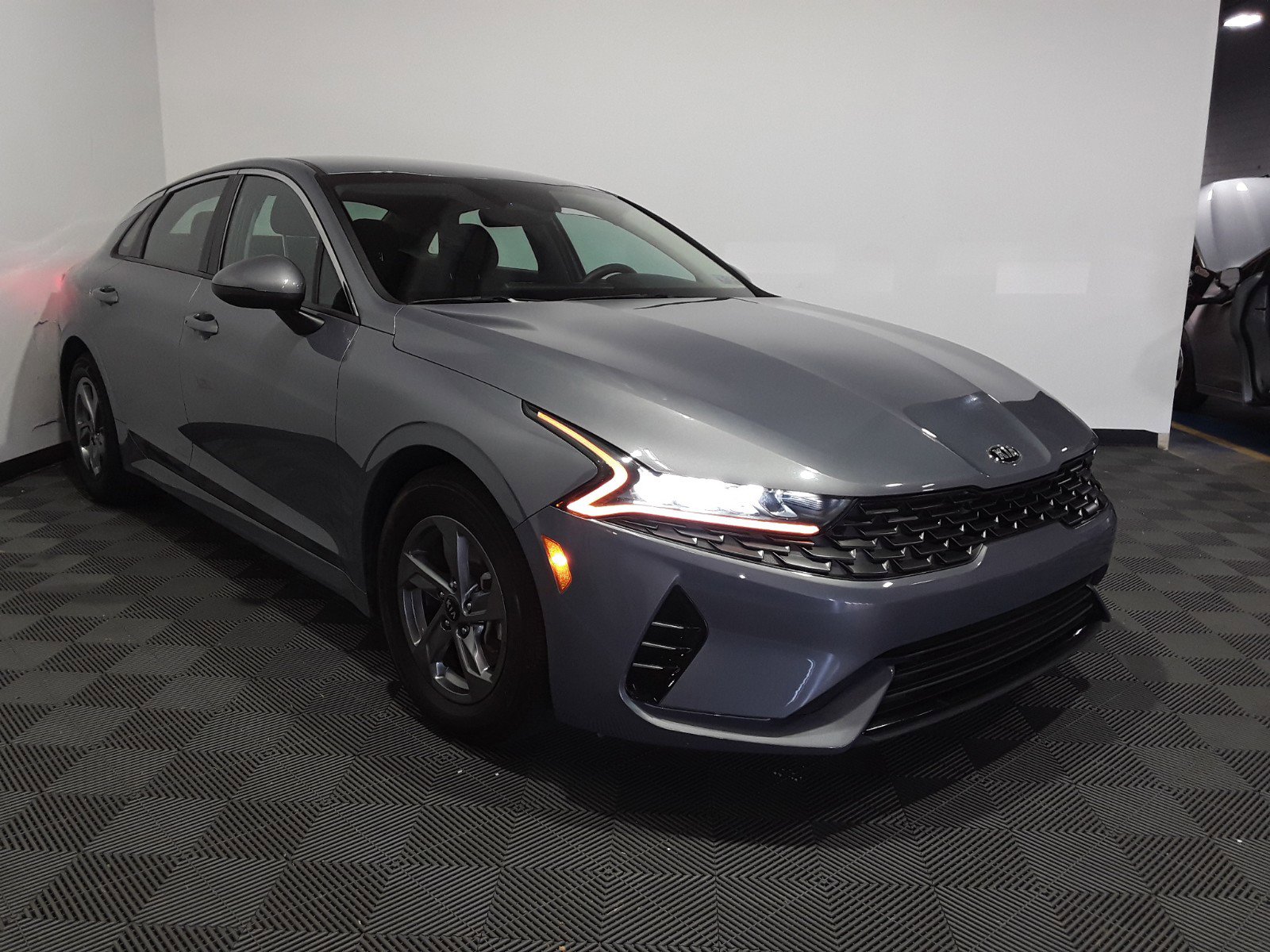 2021 Kia K5 LXS Auto FWD