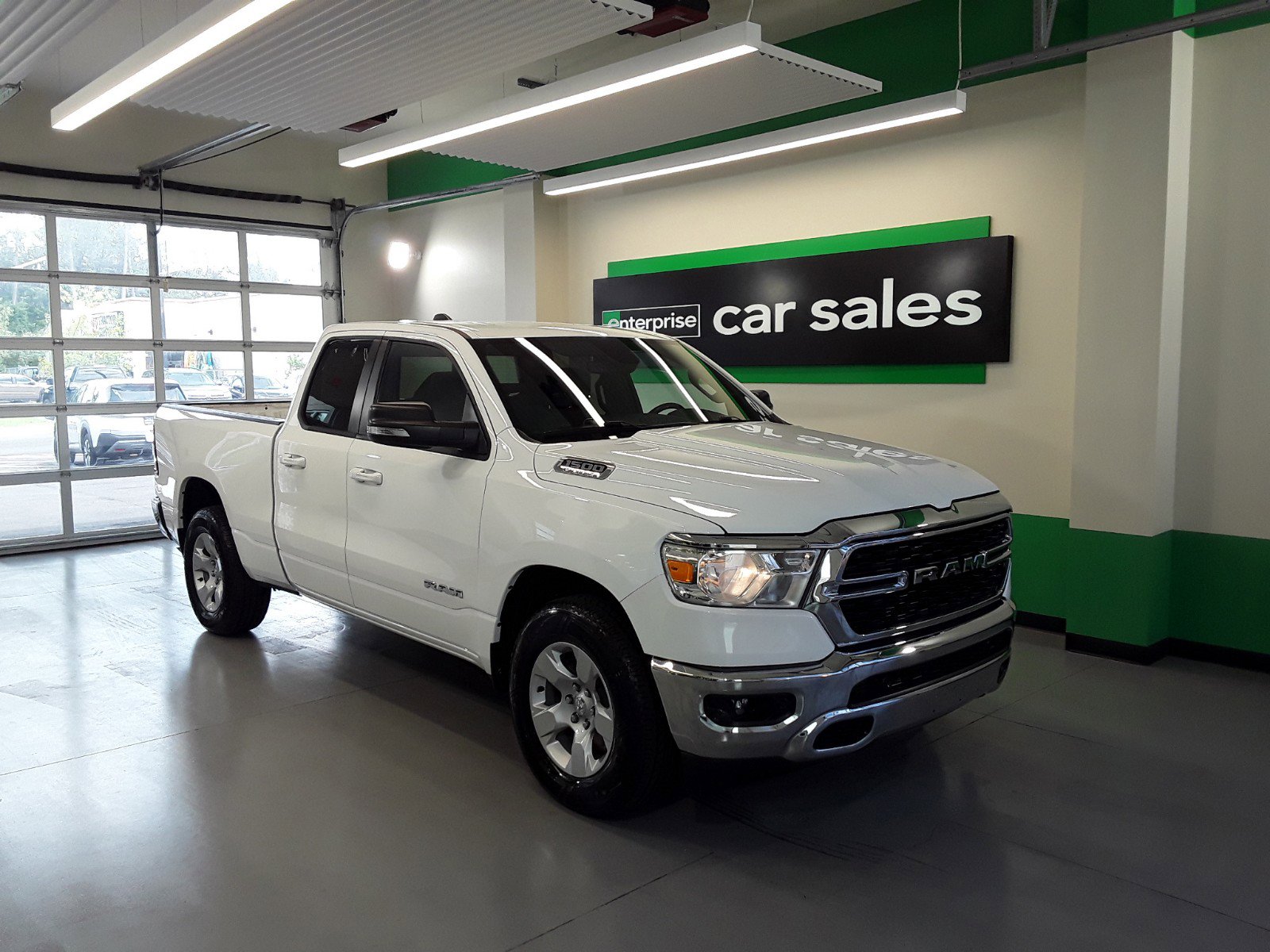 2022 Ram 1500 Big Horn 4x2 Quad Cab 6'4