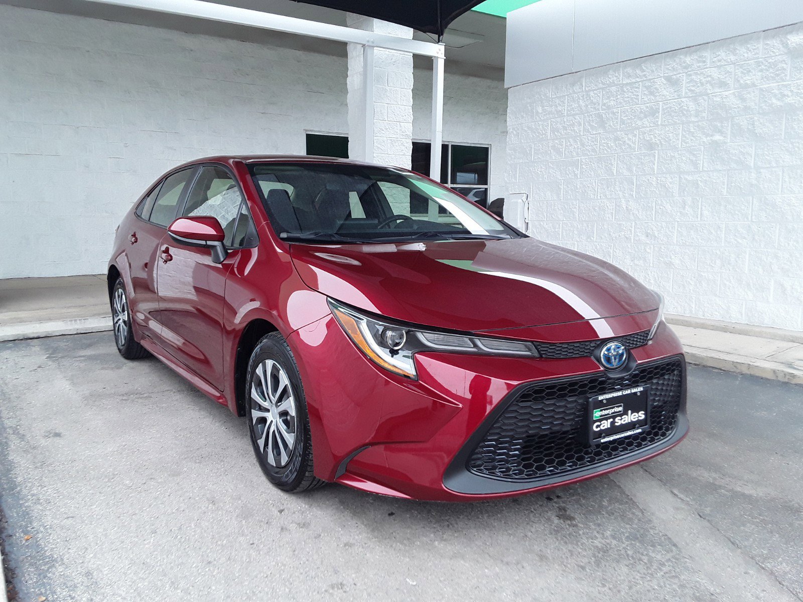 Used 2022 Toyota Corolla Hybrid LE CVT