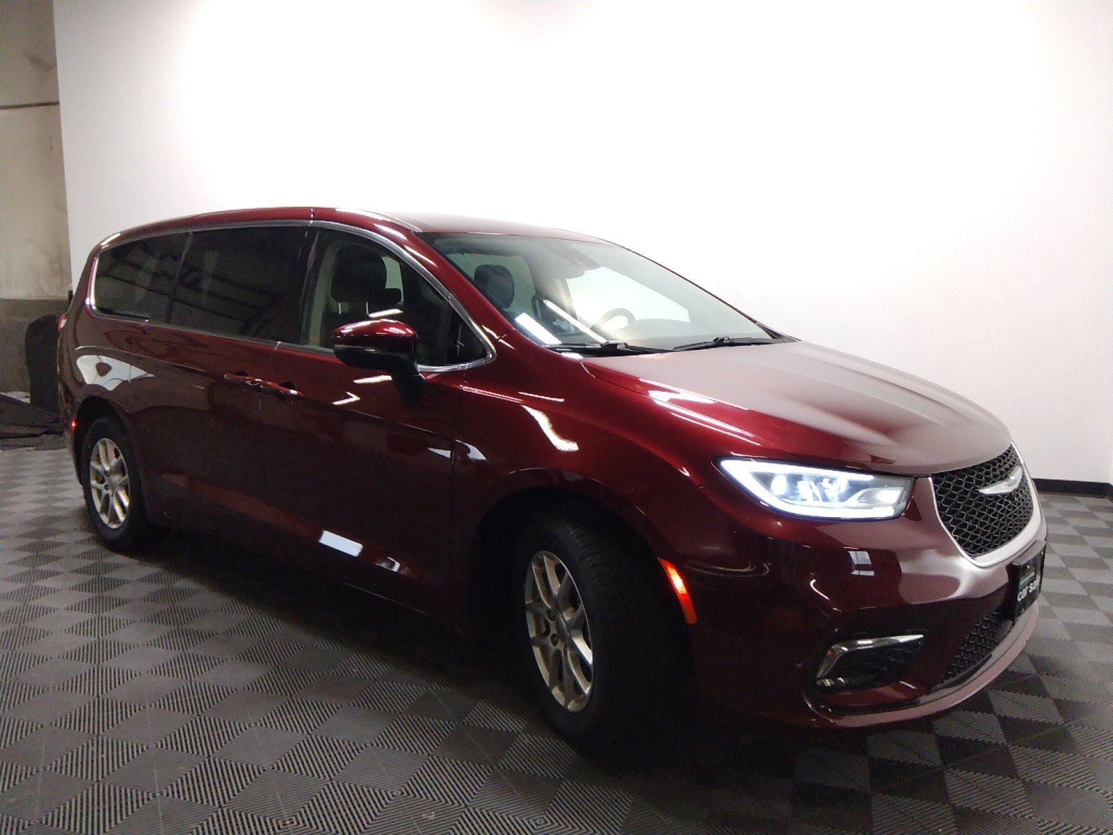 2023 Chrysler Pacifica Touring L FWD