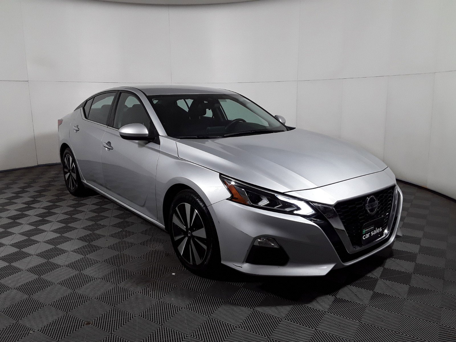 2021 Nissan Altima 2.5 SV Sedan