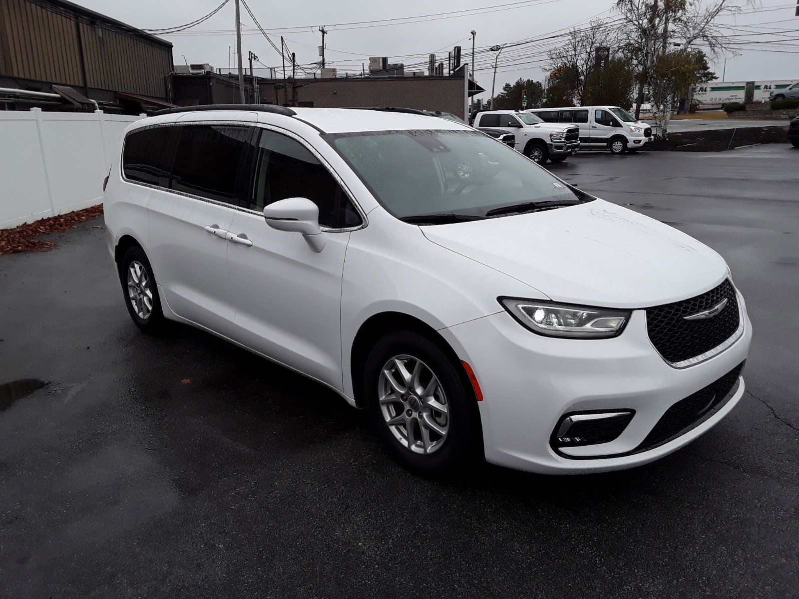 2022 Chrysler Pacifica Touring L FWD