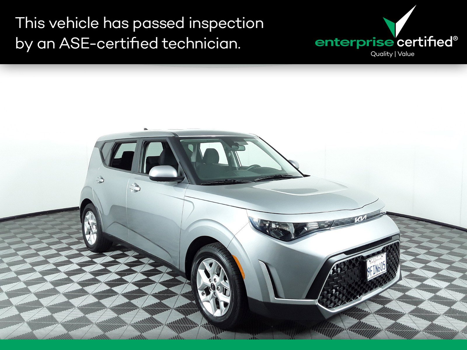 Used 2023 Kia Soul LX IVT