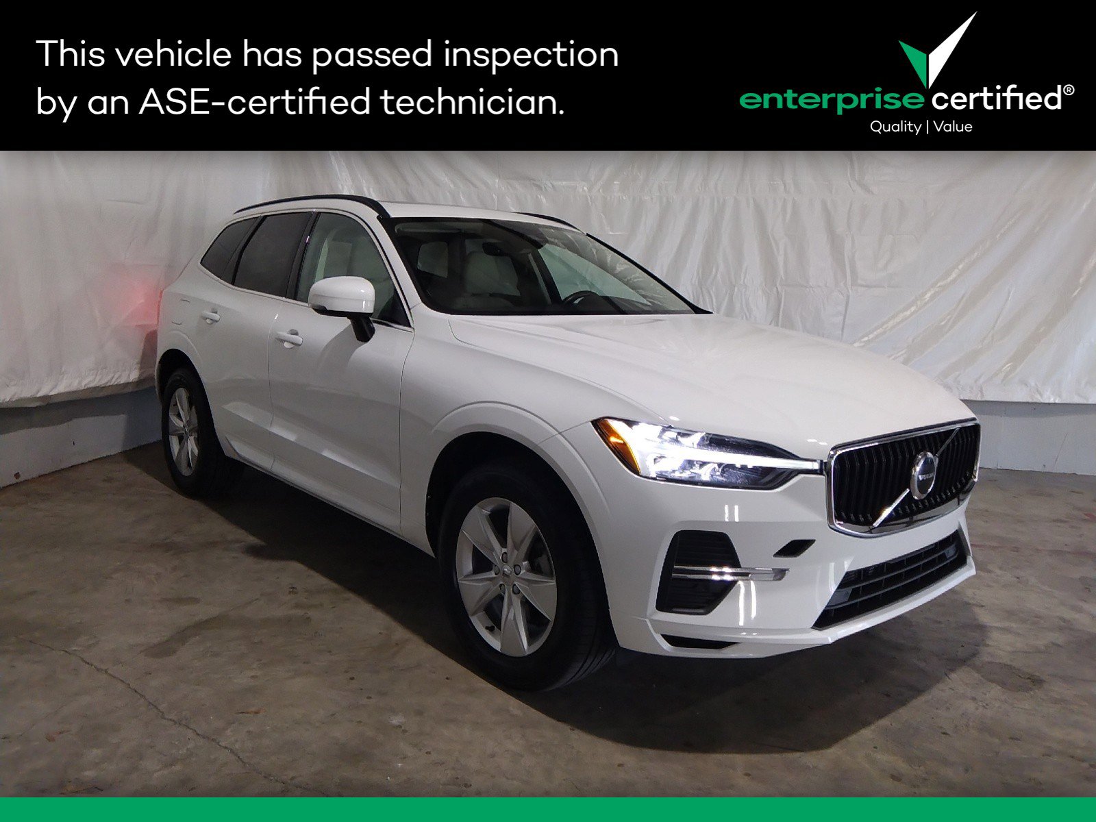 Used 2022 Volvo XC60 B5 AWD Momentum