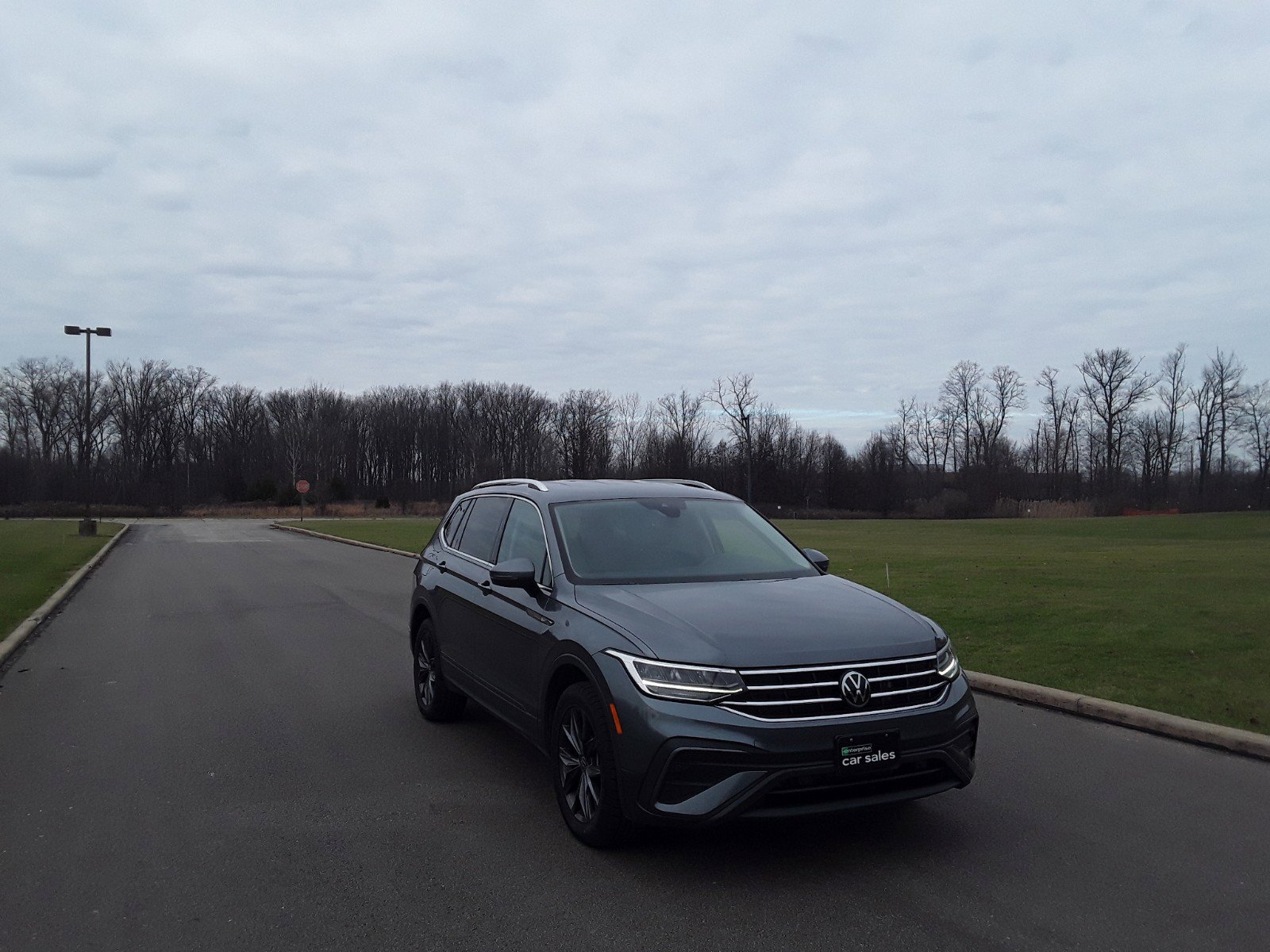 2022 Volkswagen Tiguan 2.0T SE FWD