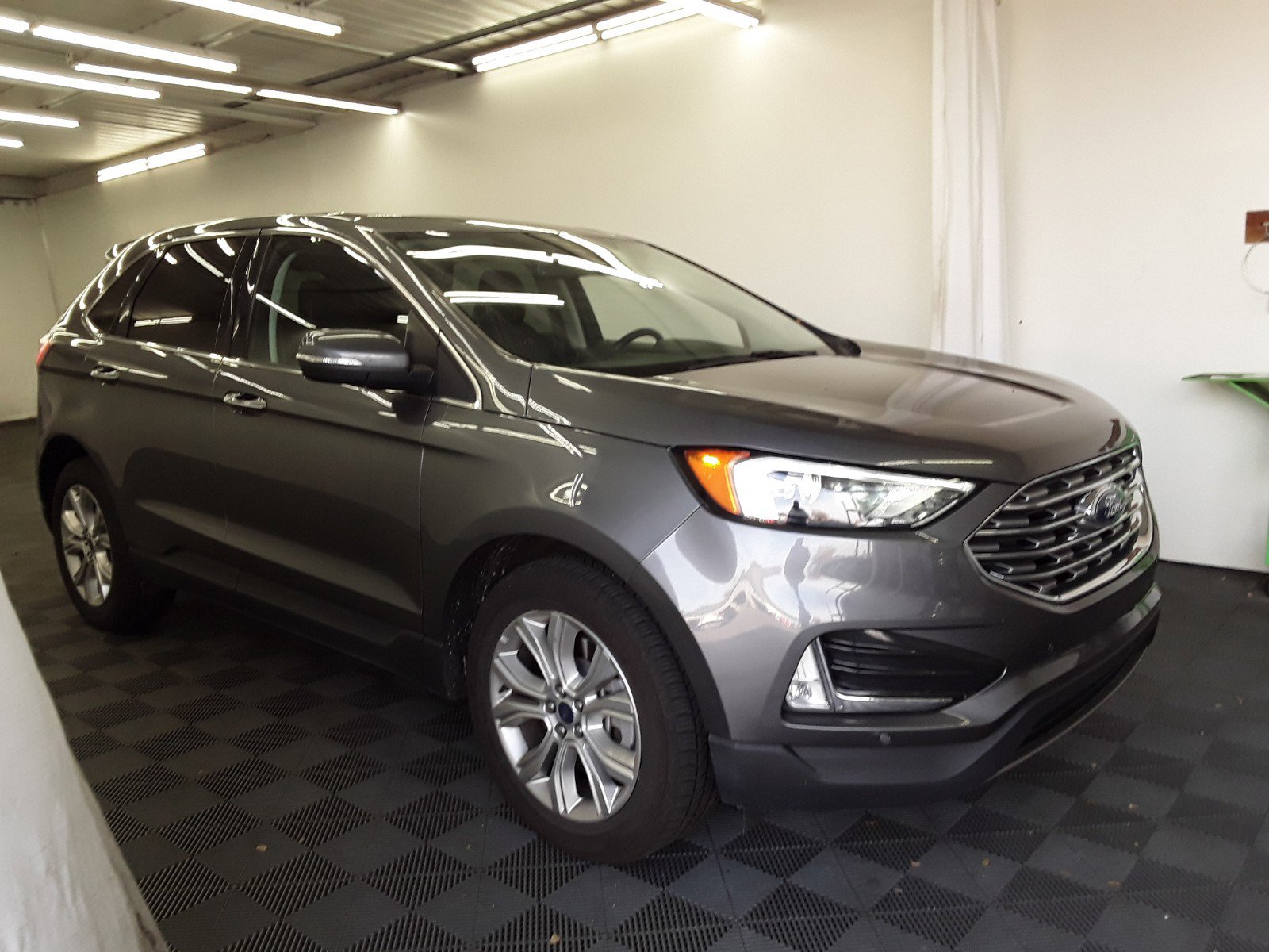 2022 Ford Edge Titanium AWD