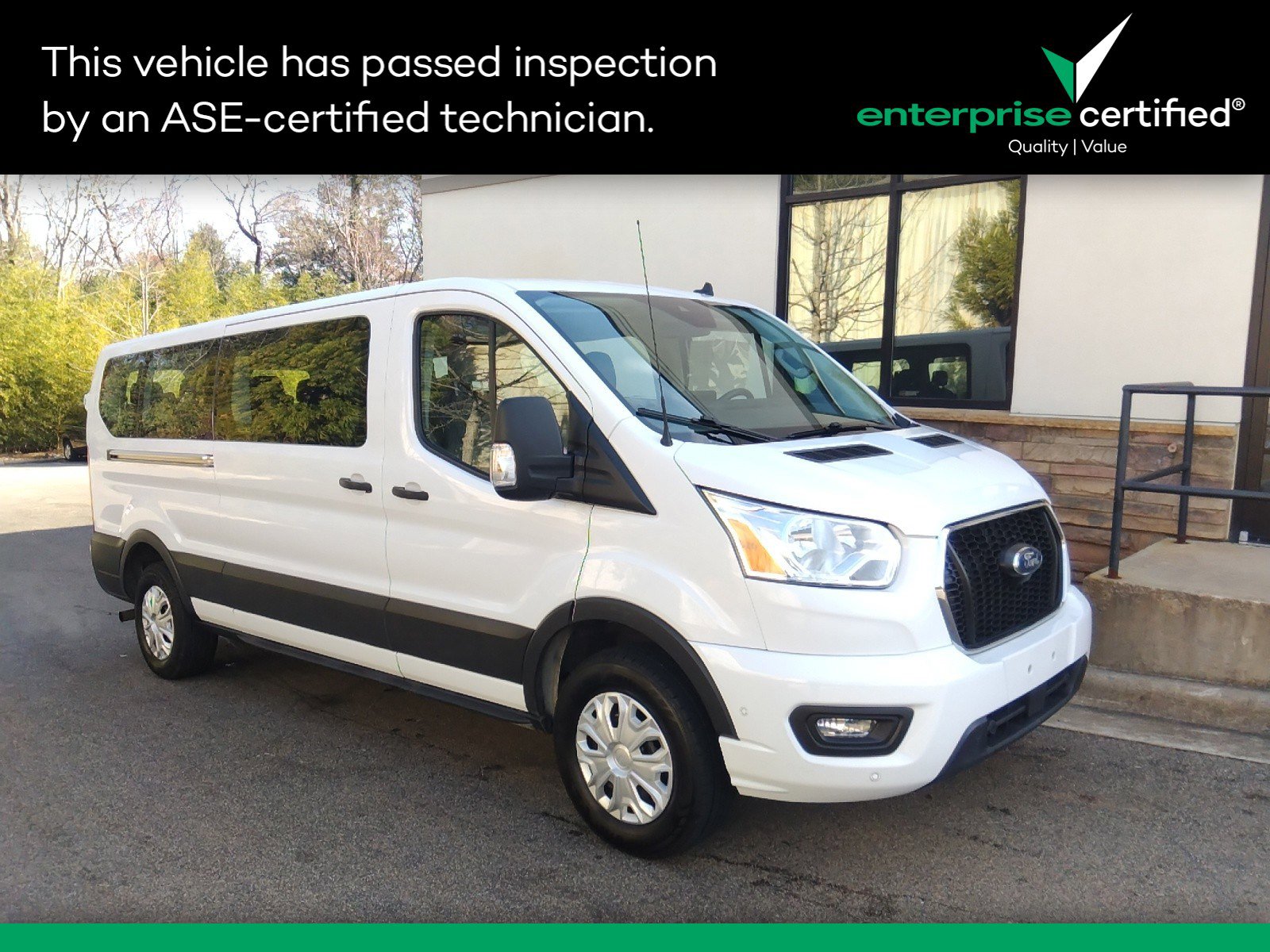 2022 Ford Transit Passenger Wagon T-350 148