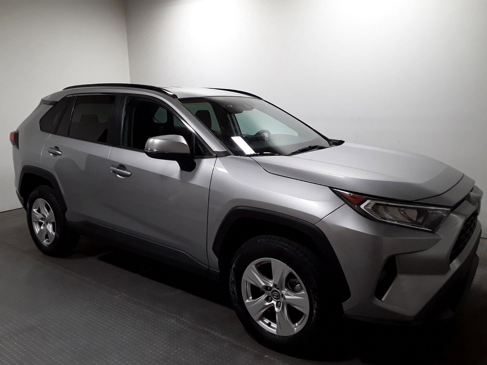 2021 Toyota RAV4 XLE FWD