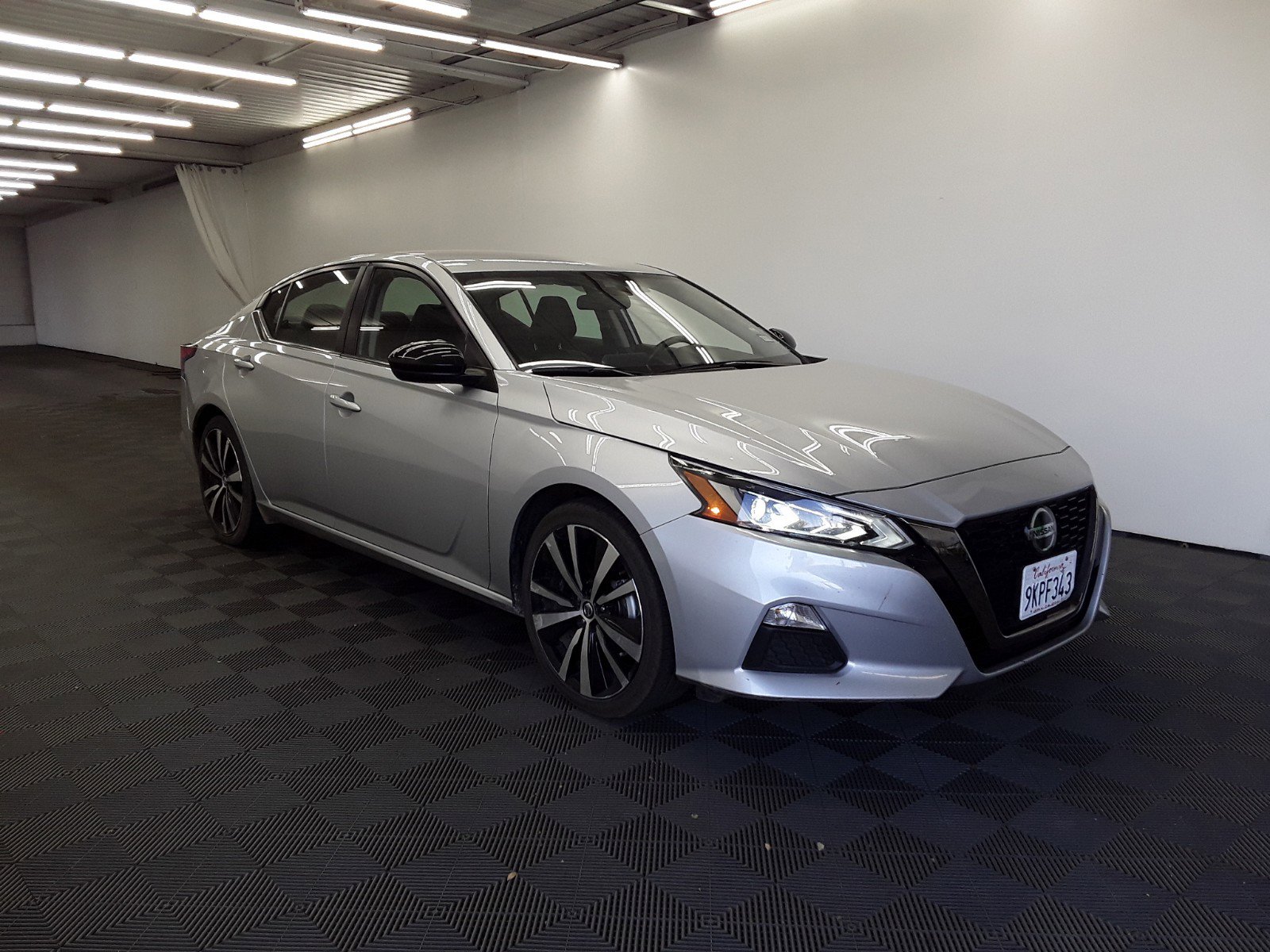 Used 2022 Nissan Altima 2.5 SR Sedan