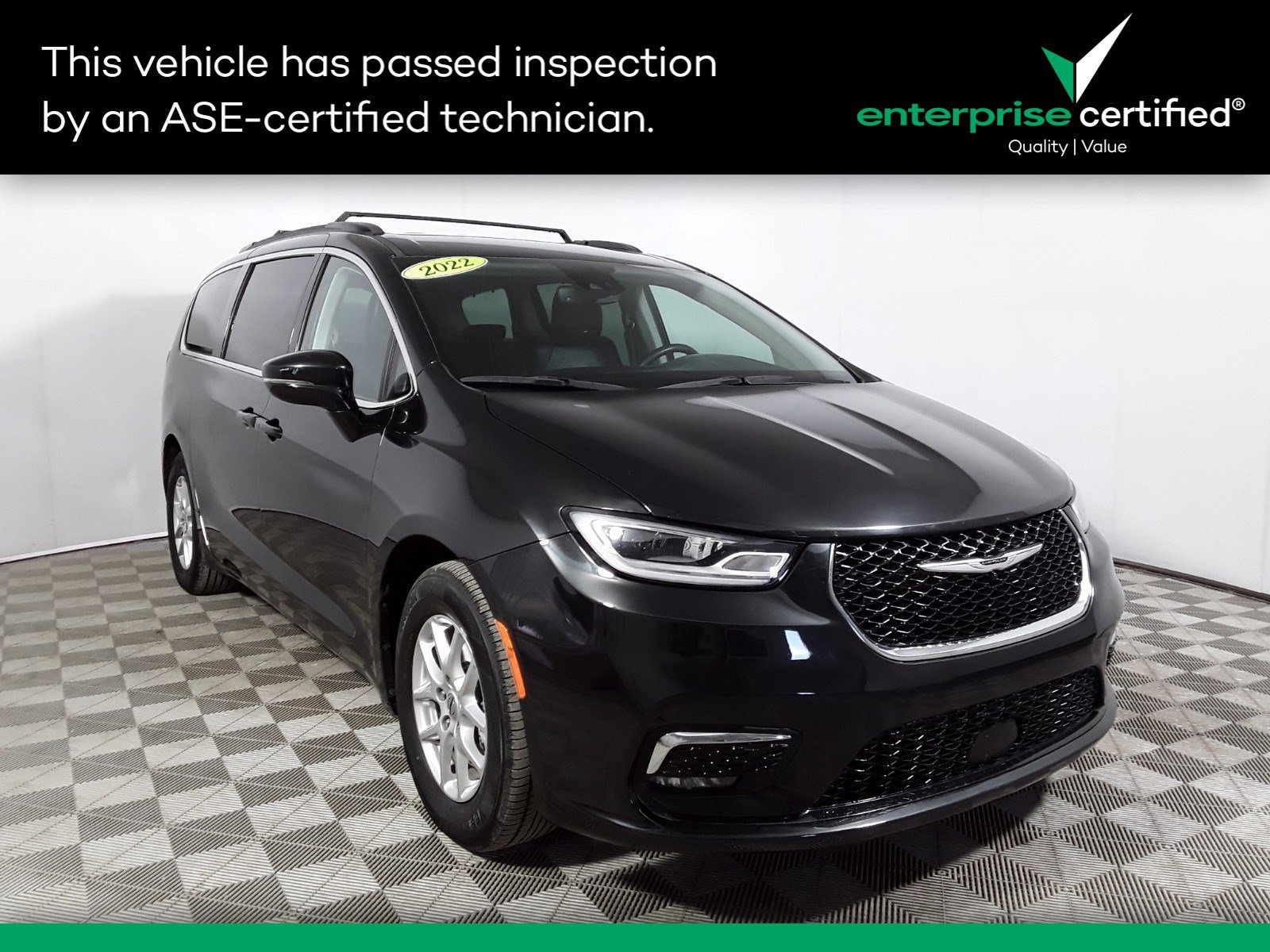 Used 2022 Chrysler Pacifica Touring L FWD