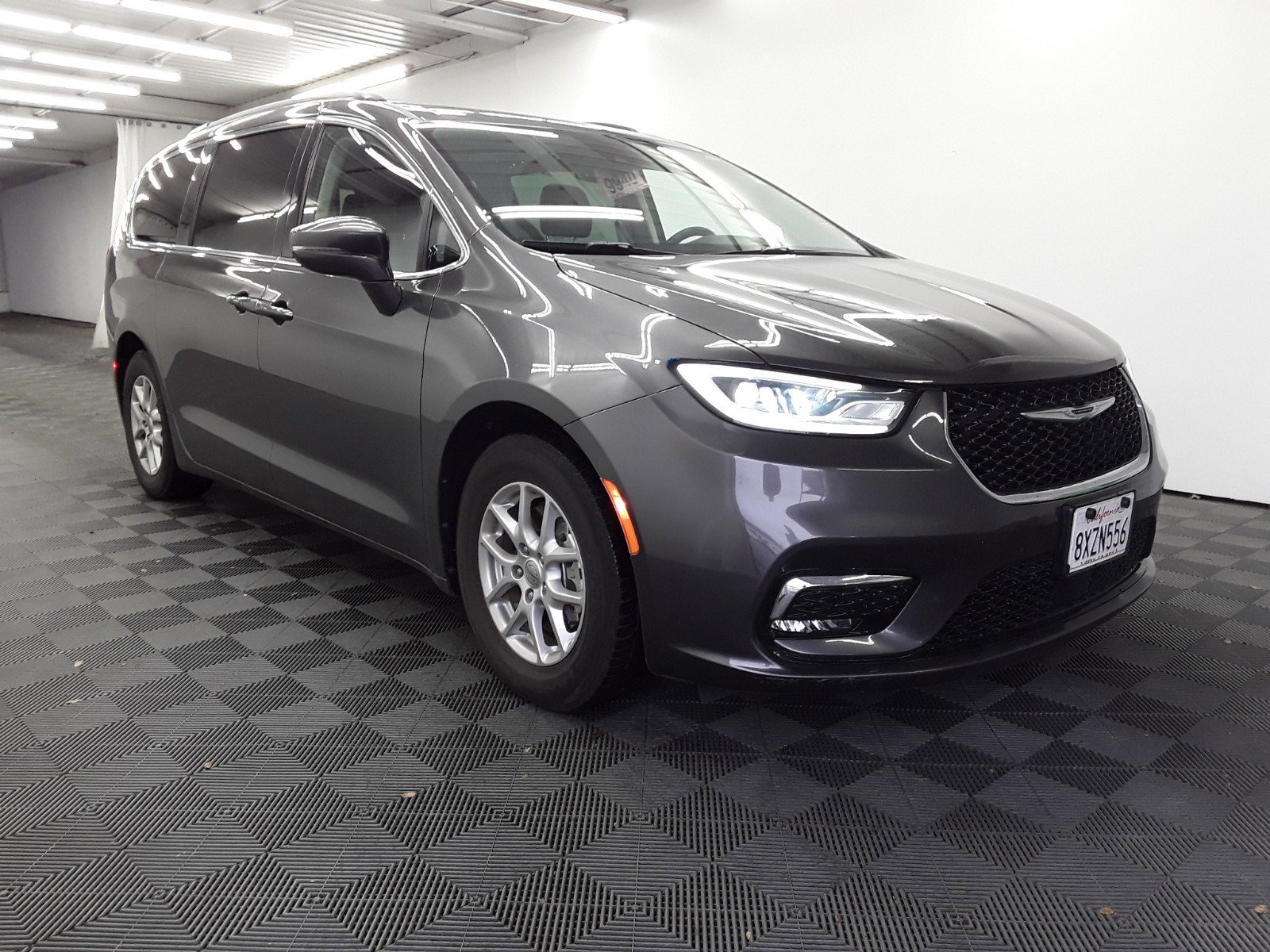 2022 Chrysler Pacifica Touring L FWD