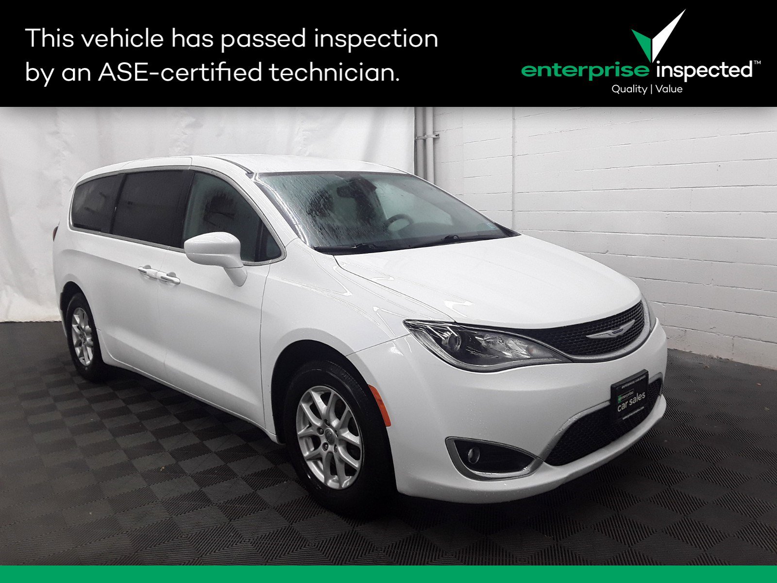 Used 2020 Chrysler Pacifica Touring FWD