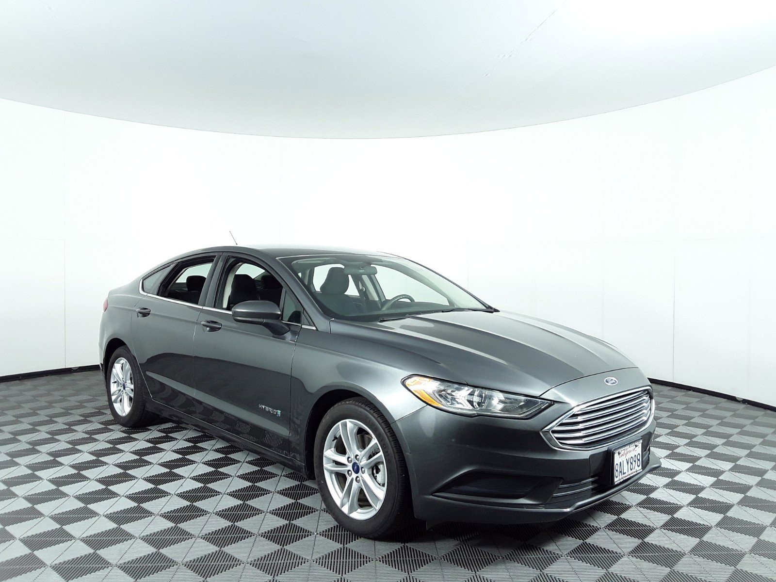 2018 Ford Fusion Hybrid SE FWD