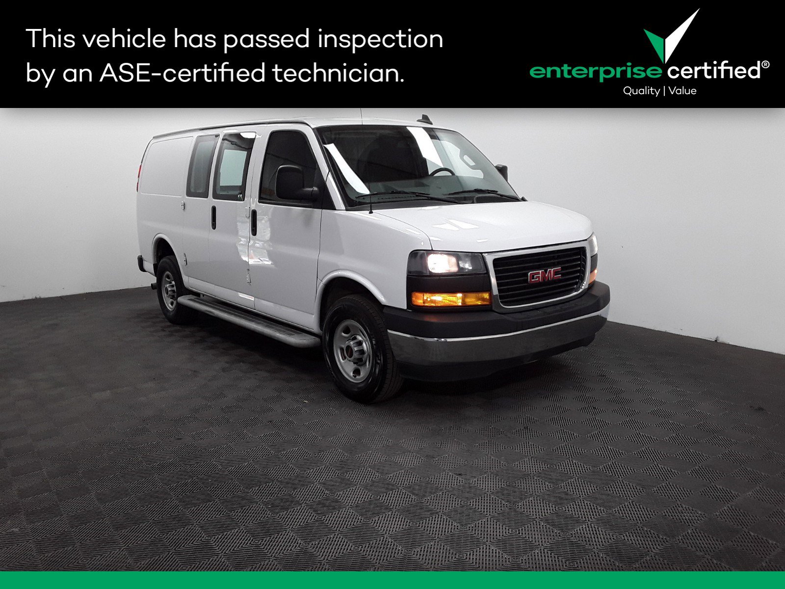 2022 GMC Savana Cargo Van RWD 2500 135