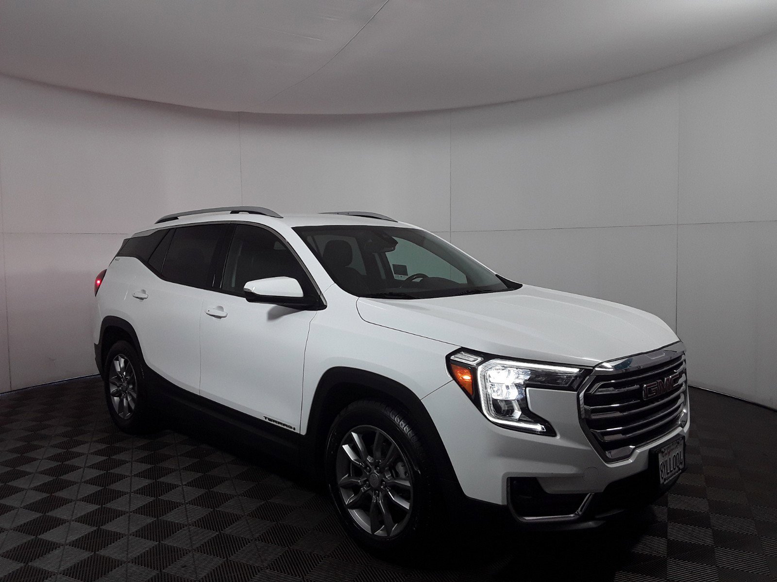 Used 2022 GMC Terrain FWD 4dr SLT