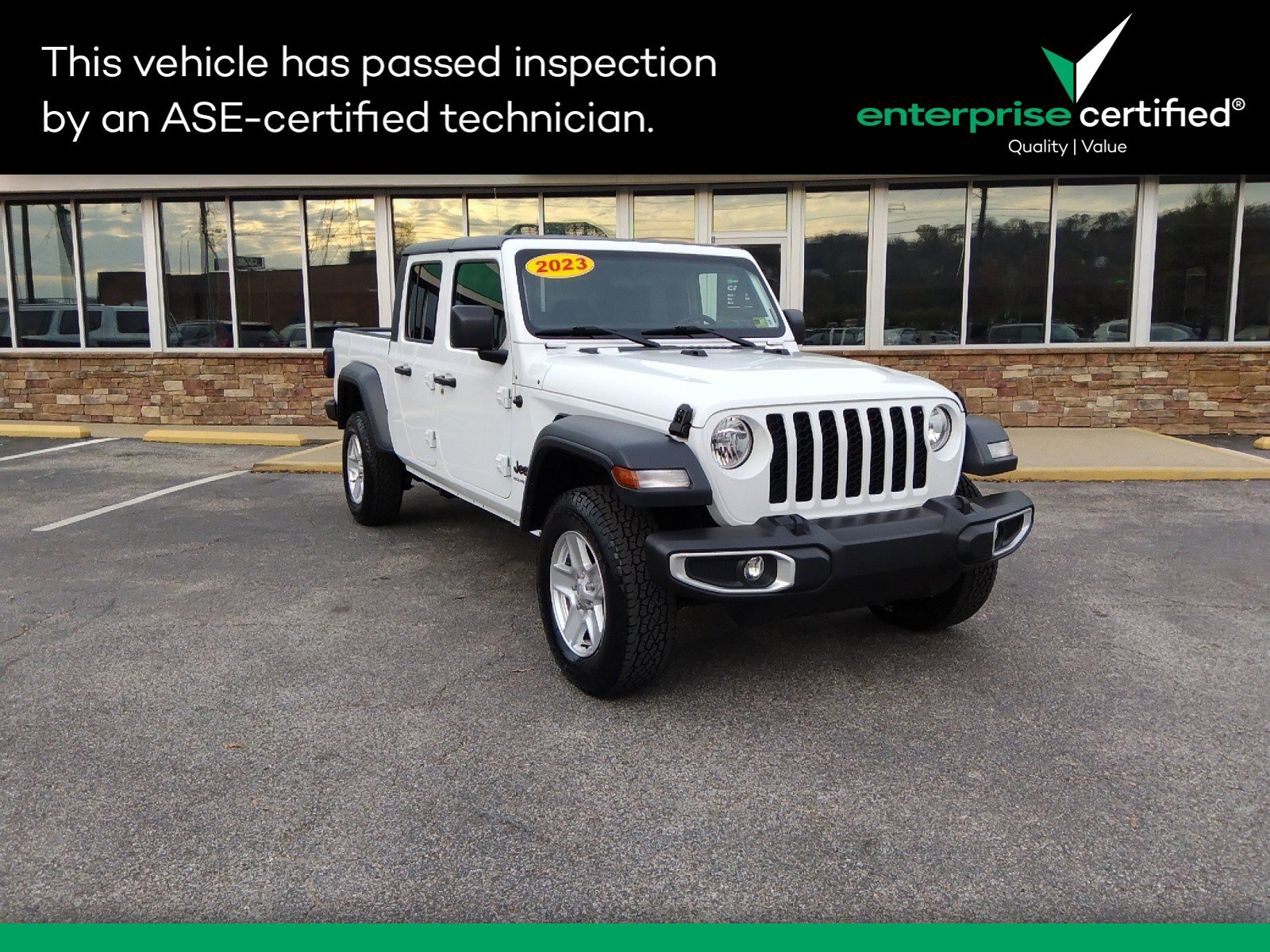 Used 2023 Jeep Gladiator Sport S 4x4